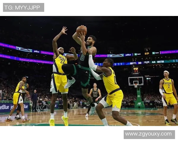 老鹰与步行者激战回顾精彩录像重温篮球对决的每一个瞬间