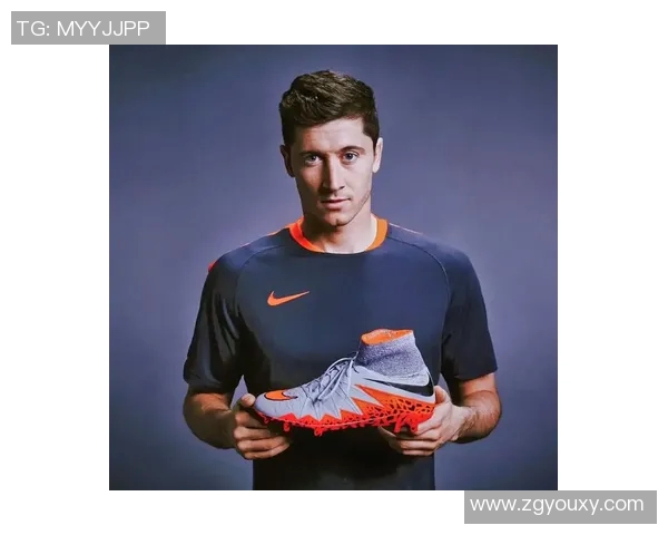 莱万回归安联球场遭拜仁球迷嘘声四起引发热议与争议